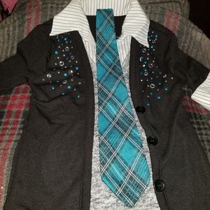 One piece collared girl shirt